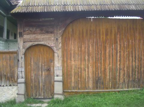 A szomszéd kapu